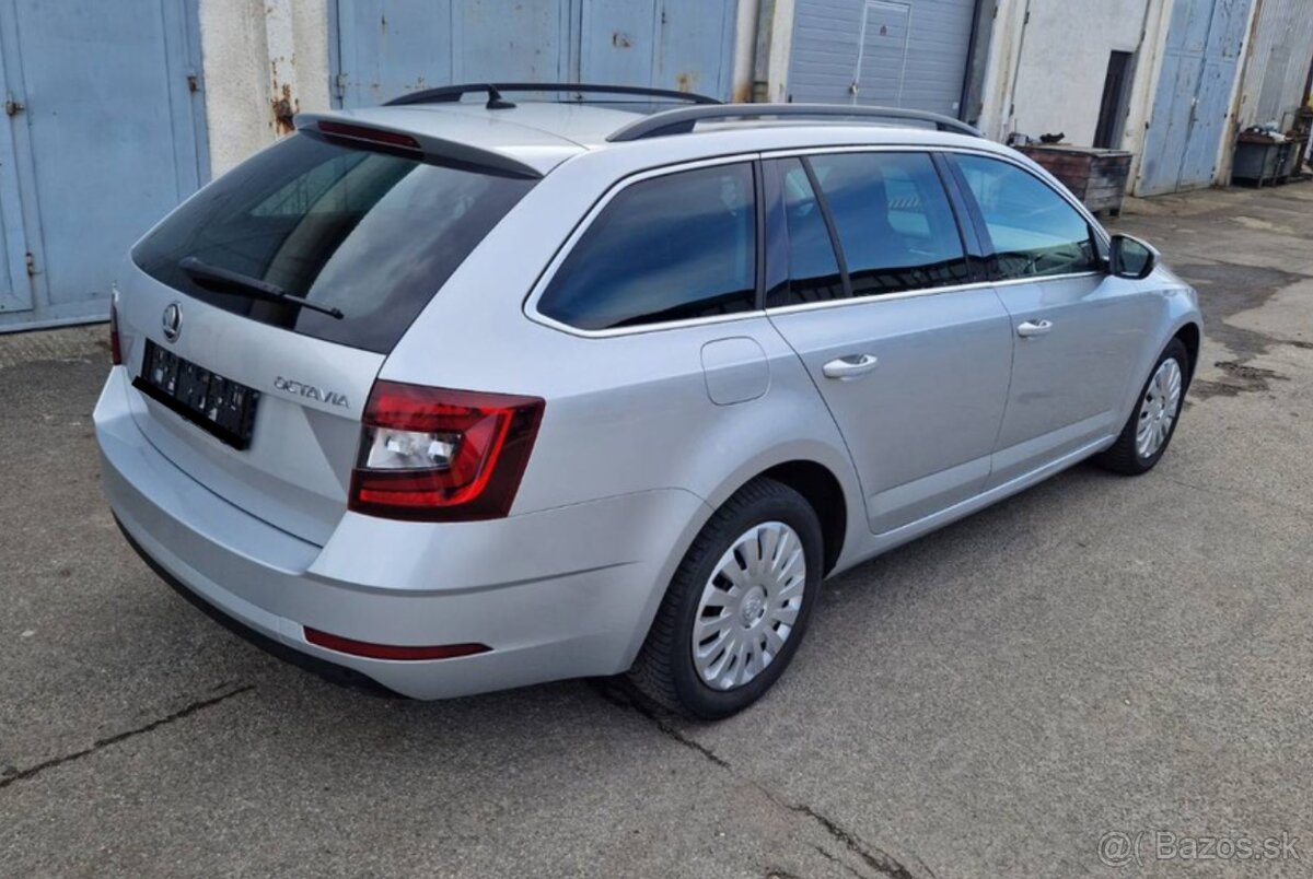 Škoda Octavia Combi 2.0 TDI - 2
