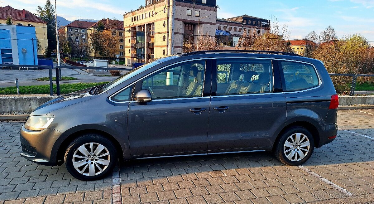 Rodinné auto VW Sharan na predaj - 2