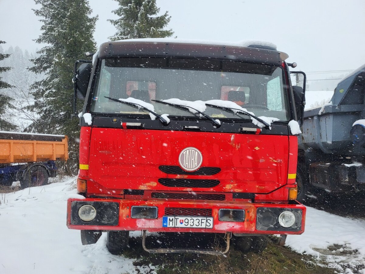 TATRA T815 8X8.2 - 2