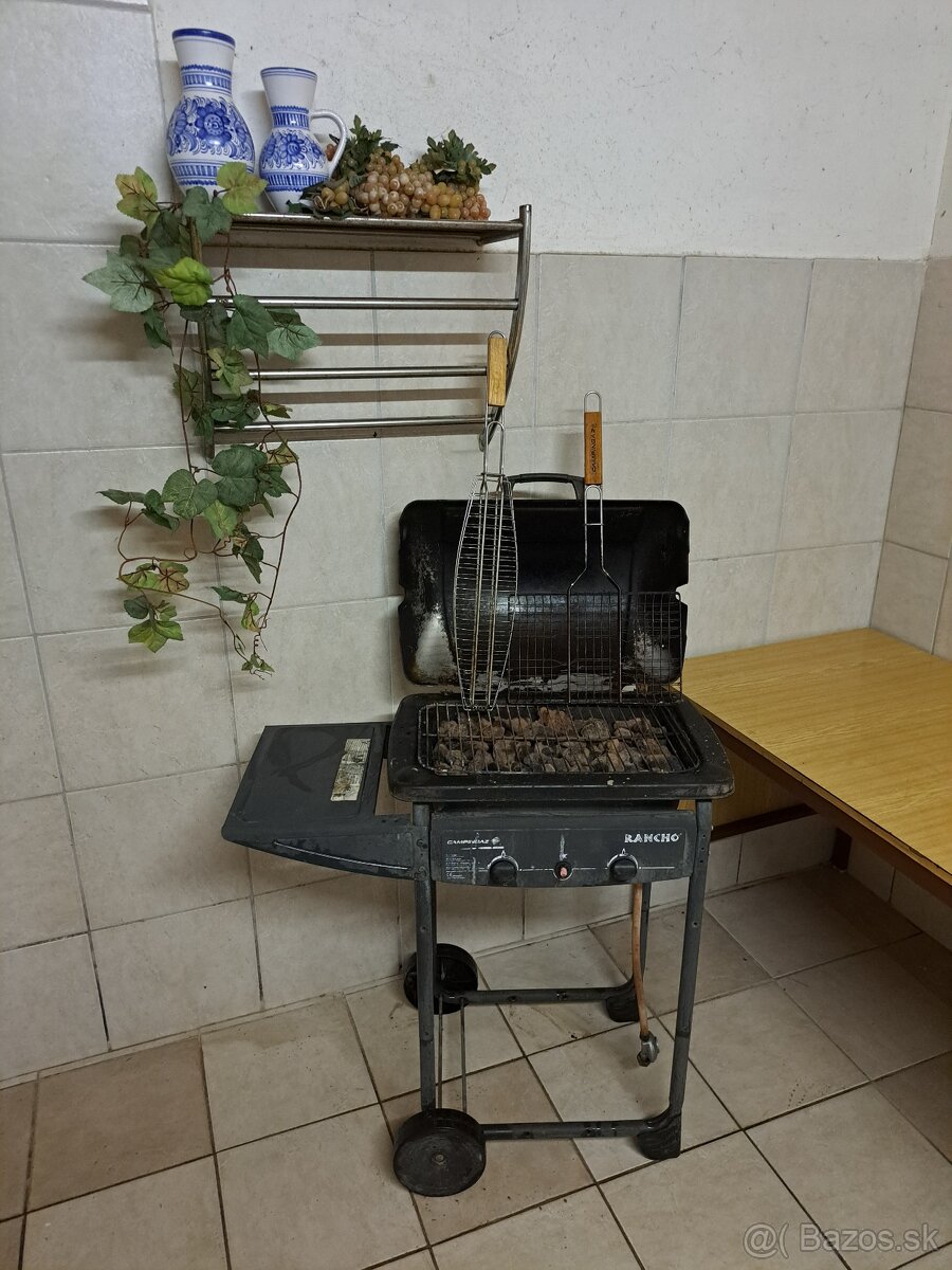 Predám plynový gril - 2