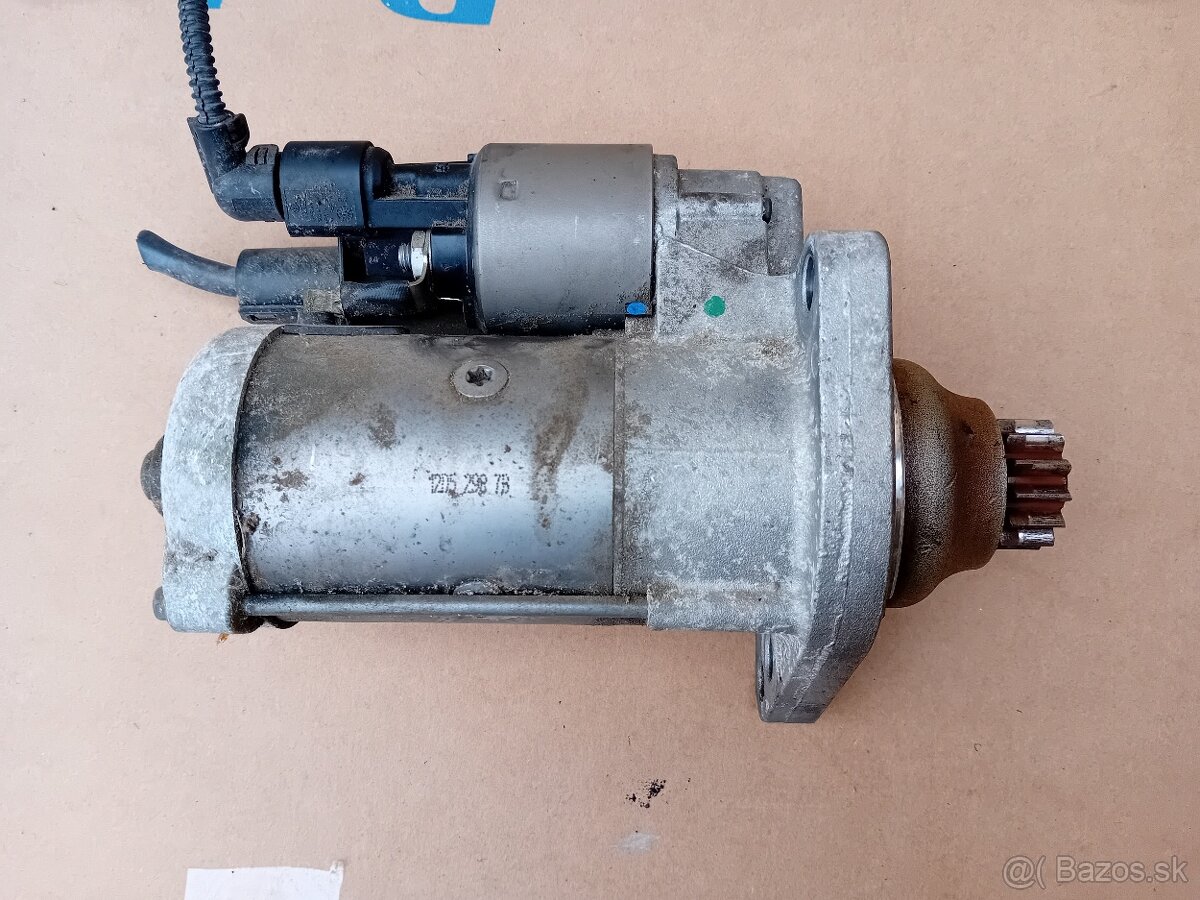 Štartér ŠKODA Octavia III 02Z911024L - 2