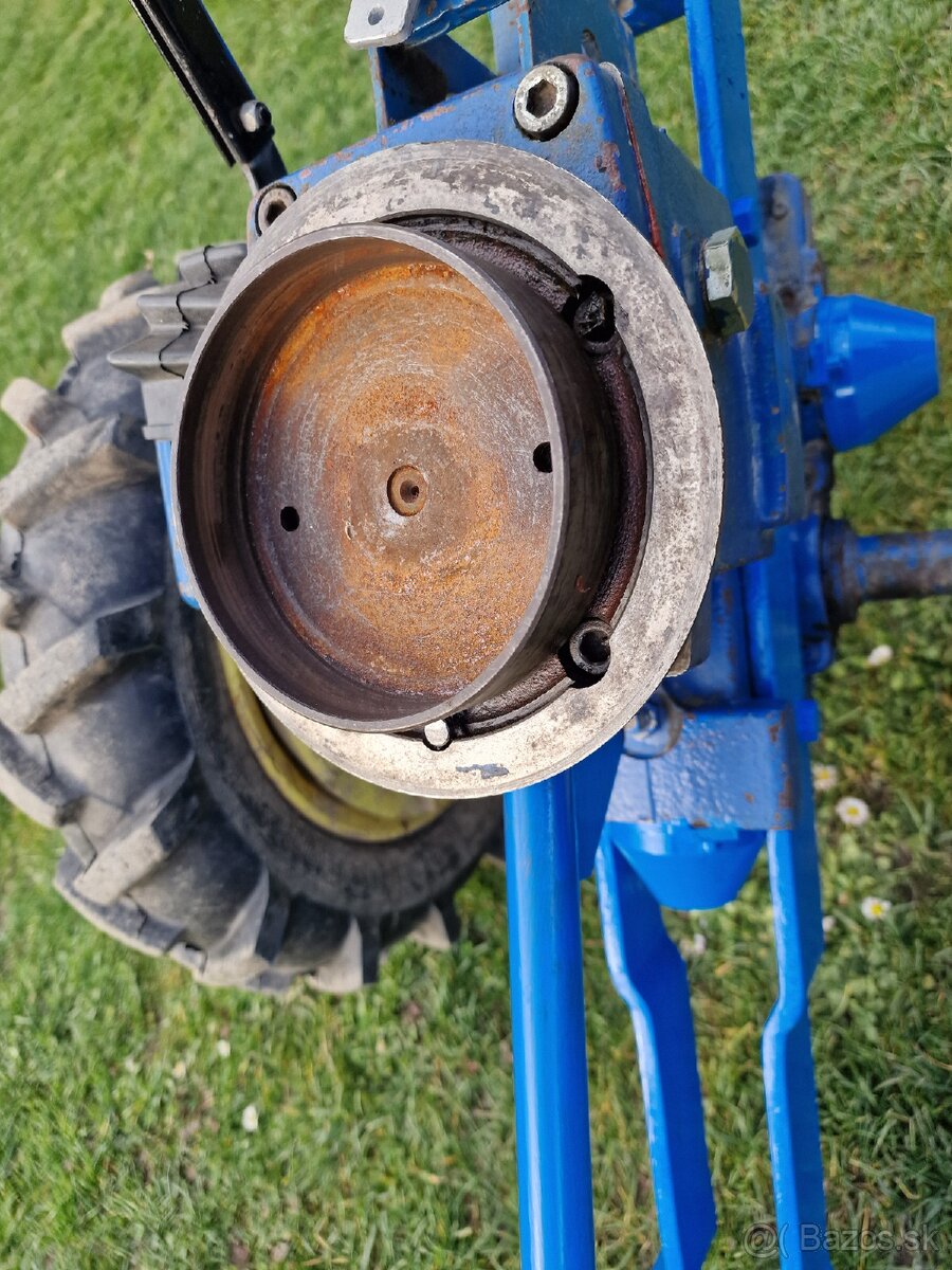 Agzat, malotraktor , vari - 2