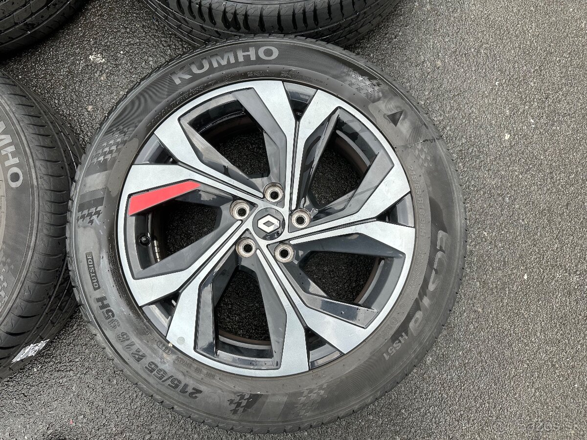 Kumho 215/55 r18 - 2