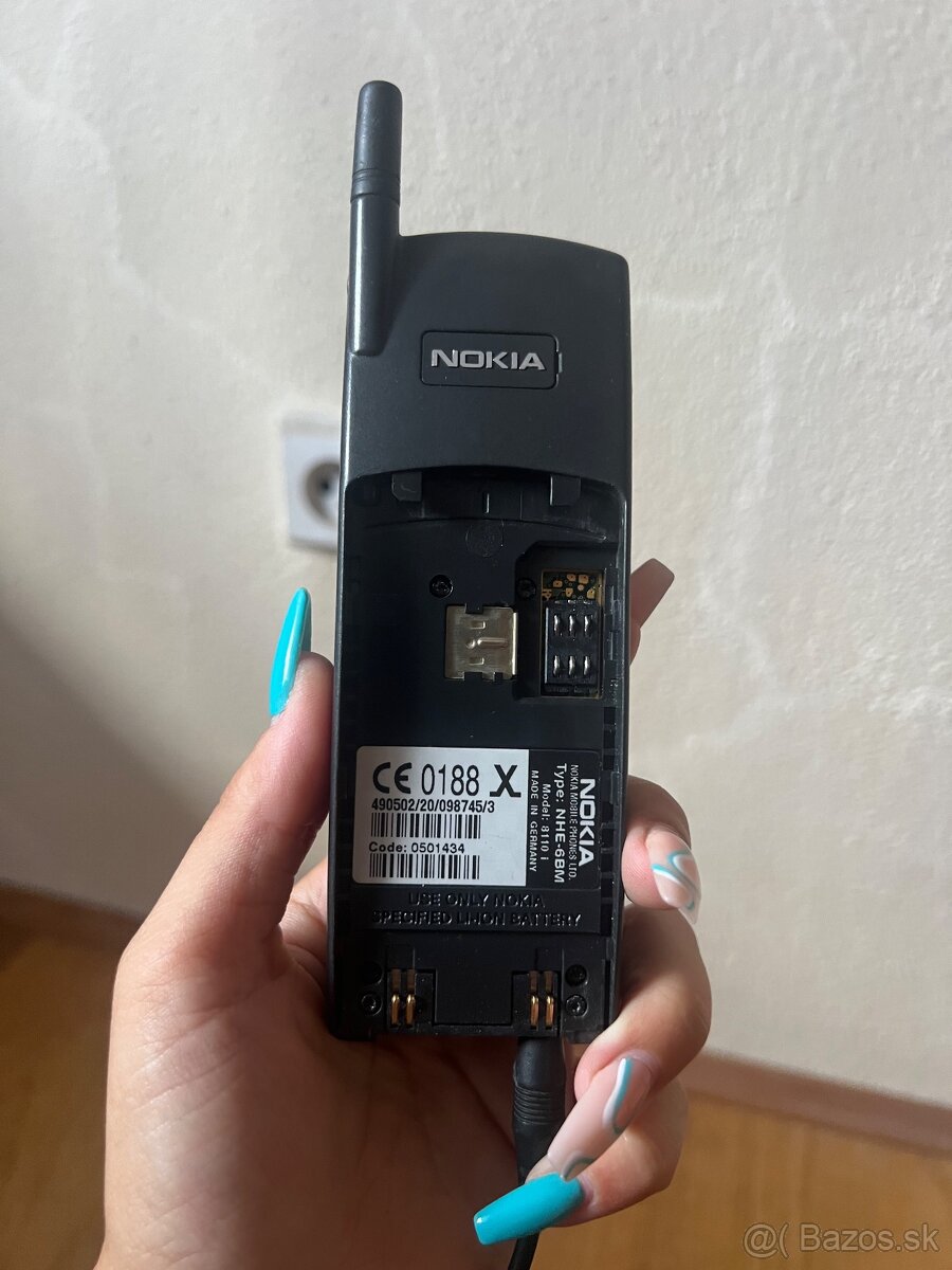 Nokia 8110 - 2