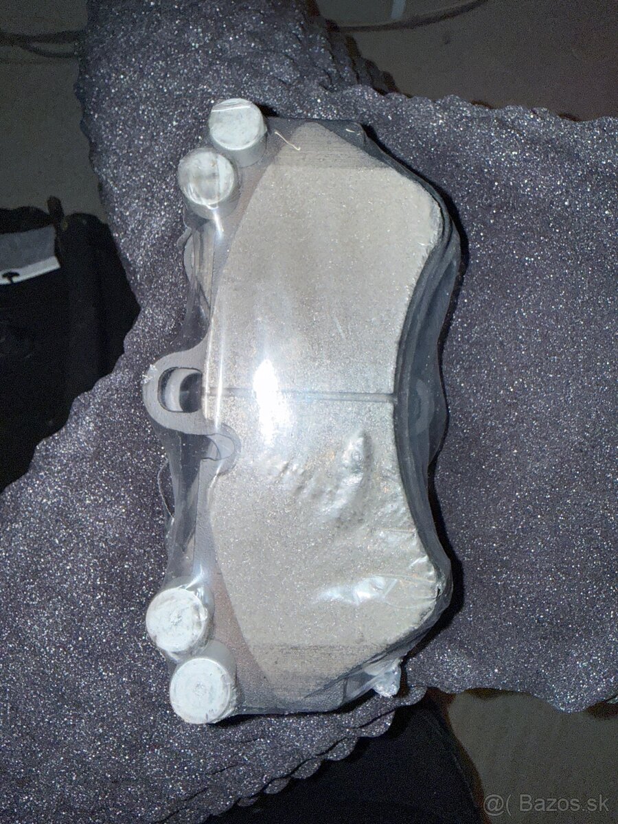 Brzdové doštičky Brembo 17z - 2