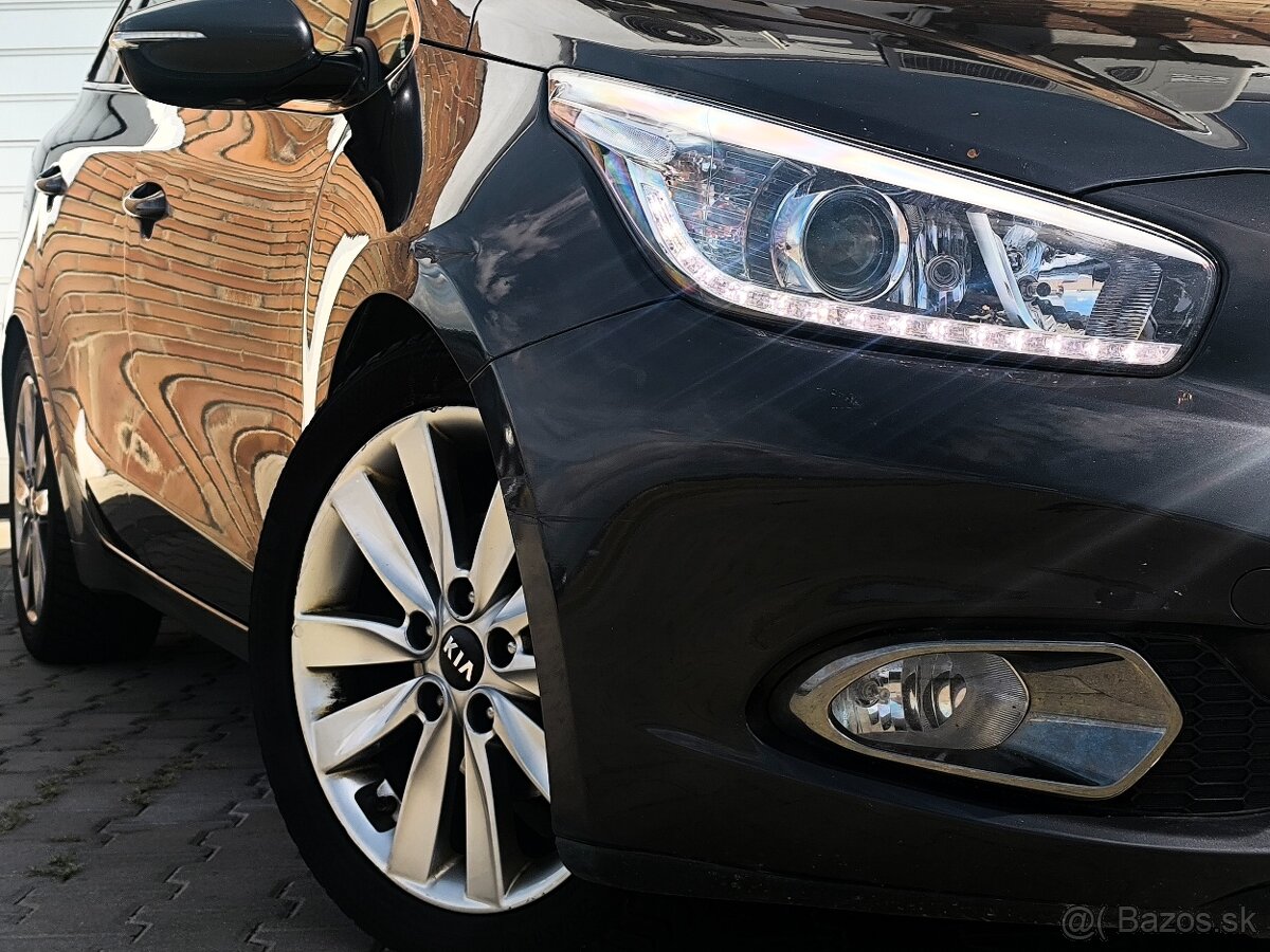 Kia Ceed SW 1.6 CRDi - 2
