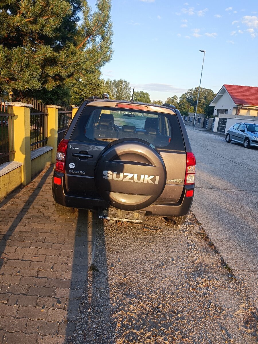 Suzuki Grand Vitara - 2