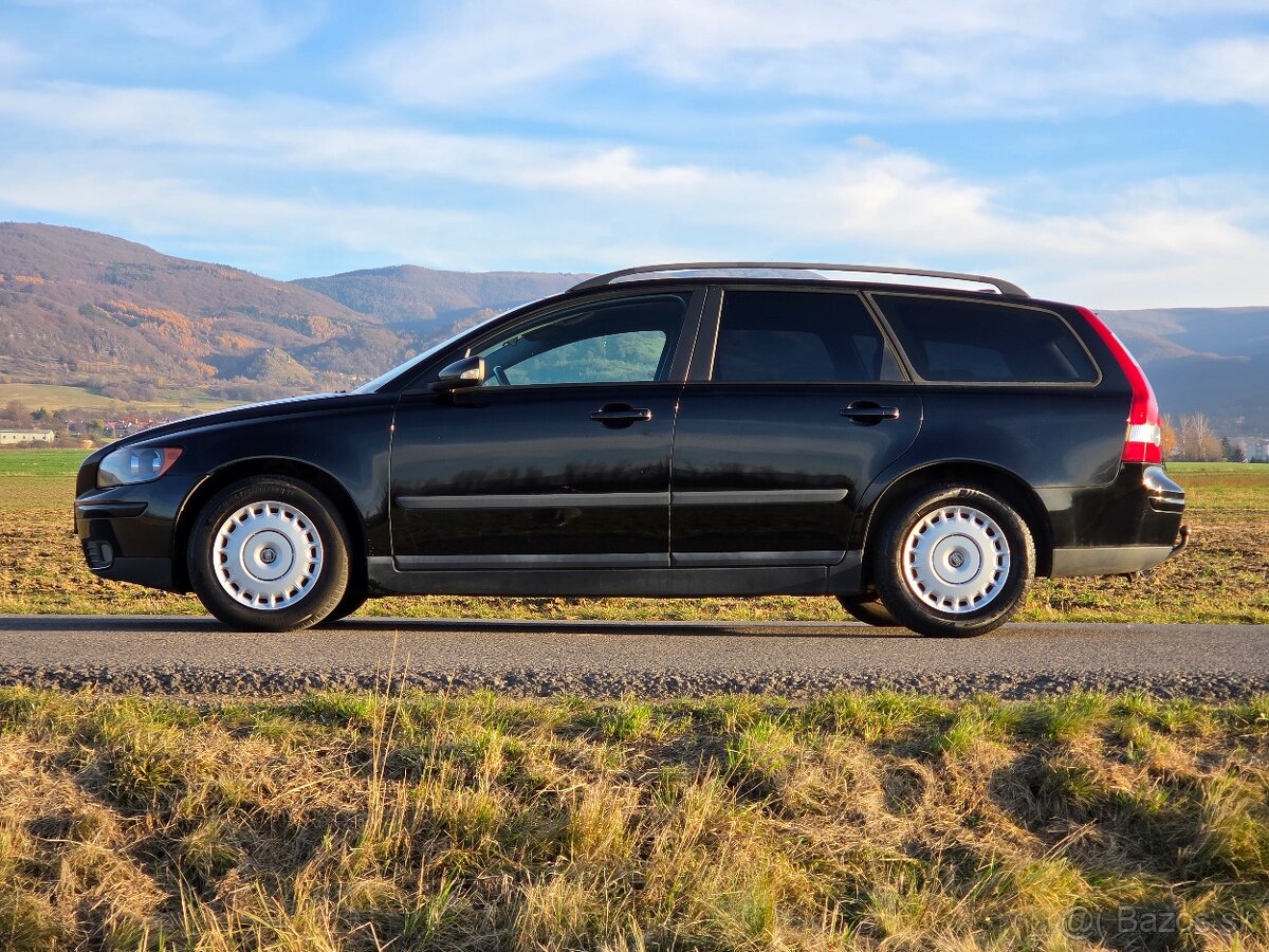 Volvo V50 - 2