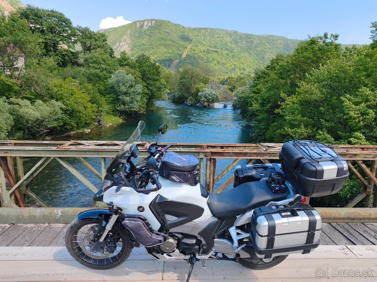 Honda Crosstourer - 2