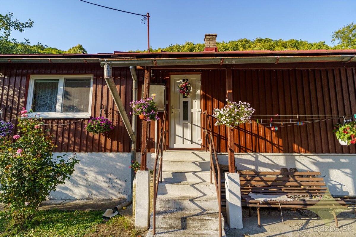 REZERVOVANÉ - Rodinný dom vo Vyhniach – ideálne bývanie pre - 2