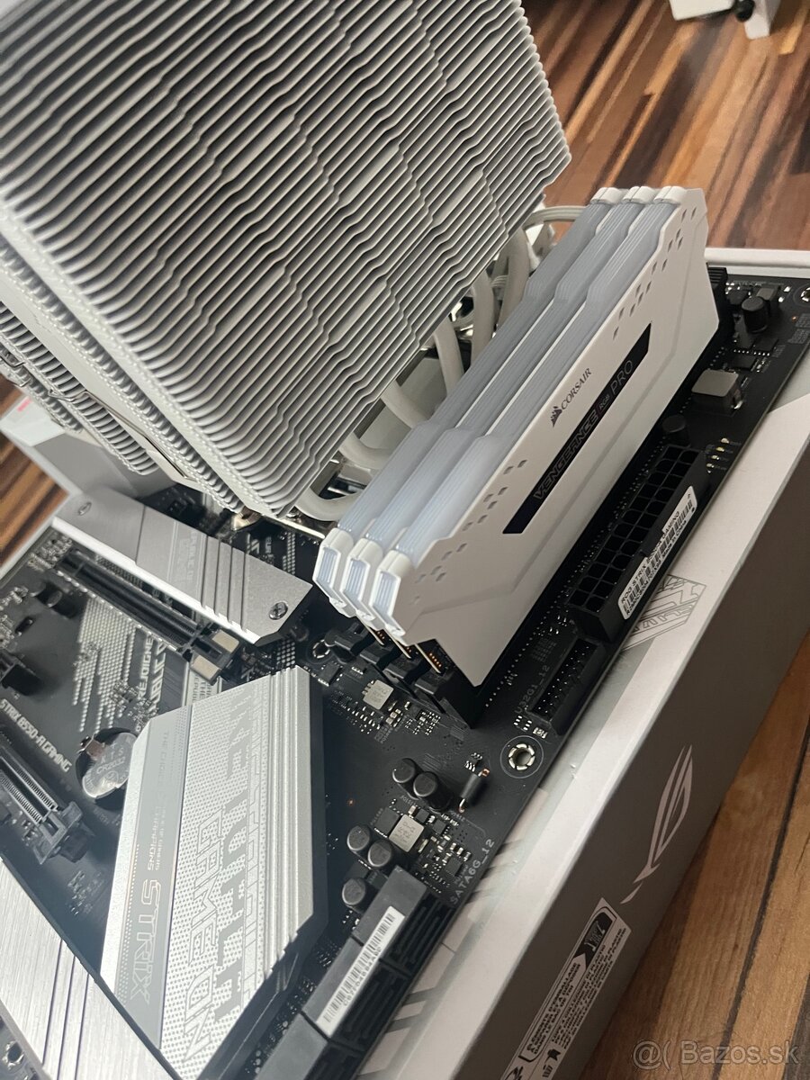 SET R7 5800X, Asus ROG Strix B550-A, 24gb ram, cooler - 2