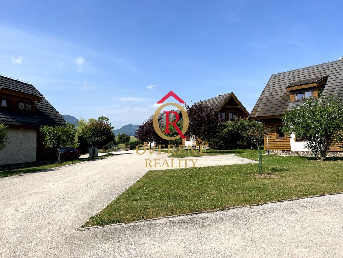 Na predaj: Samostatná rekreačná chata pri Liptovskej Mare s - 2