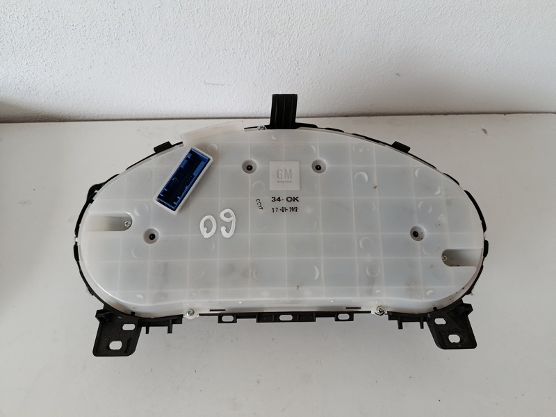 tachometer opel astra j 13356298 60€ - 2