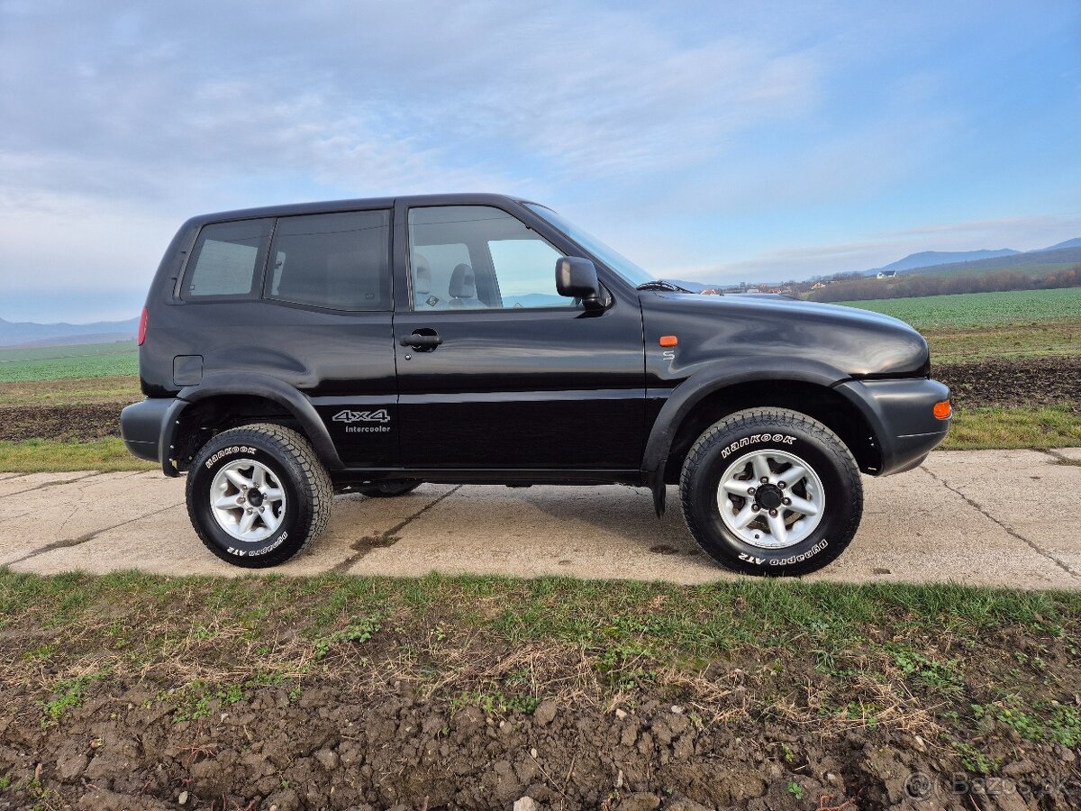 Nissan Terrano 2,7TD .. Top stav .. - 2