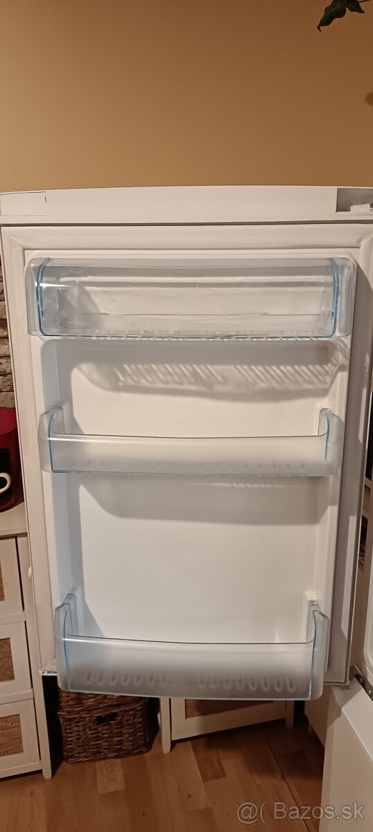 Kombinovaná chladnička s mrazničkou - 2