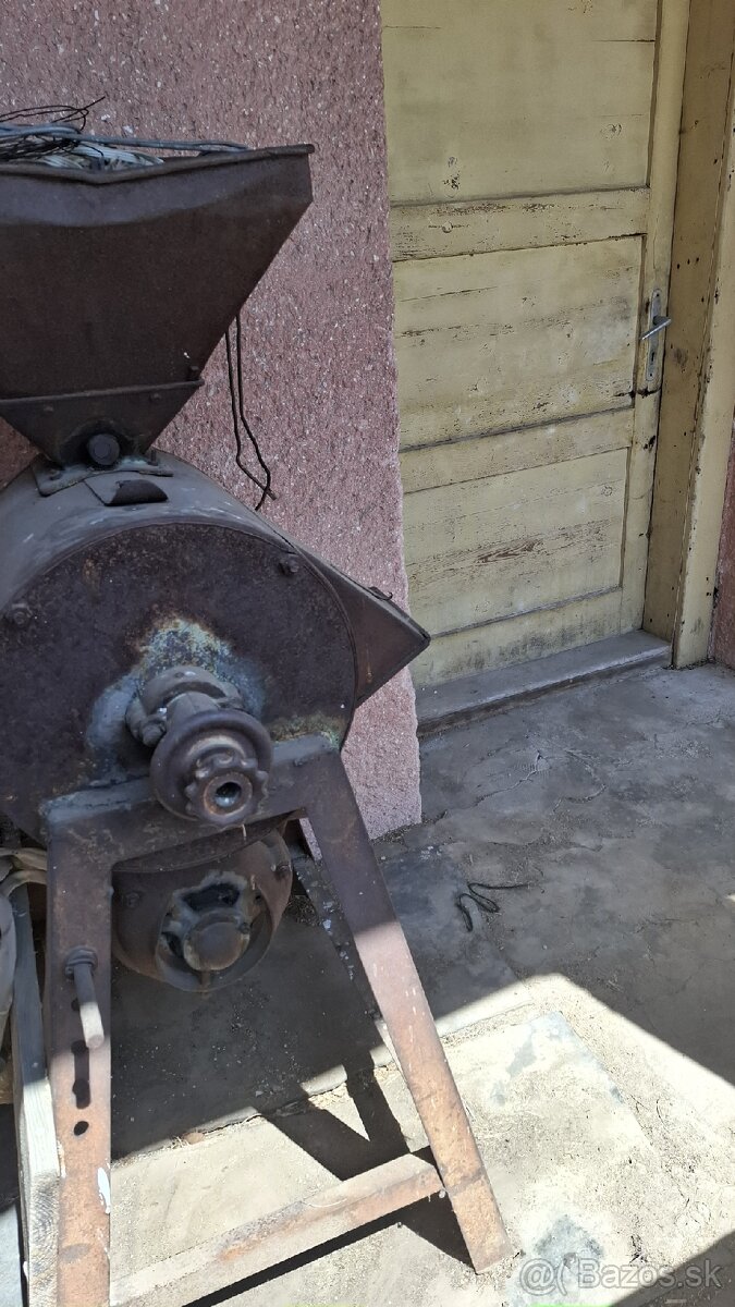 Predam šrotovnik - 2