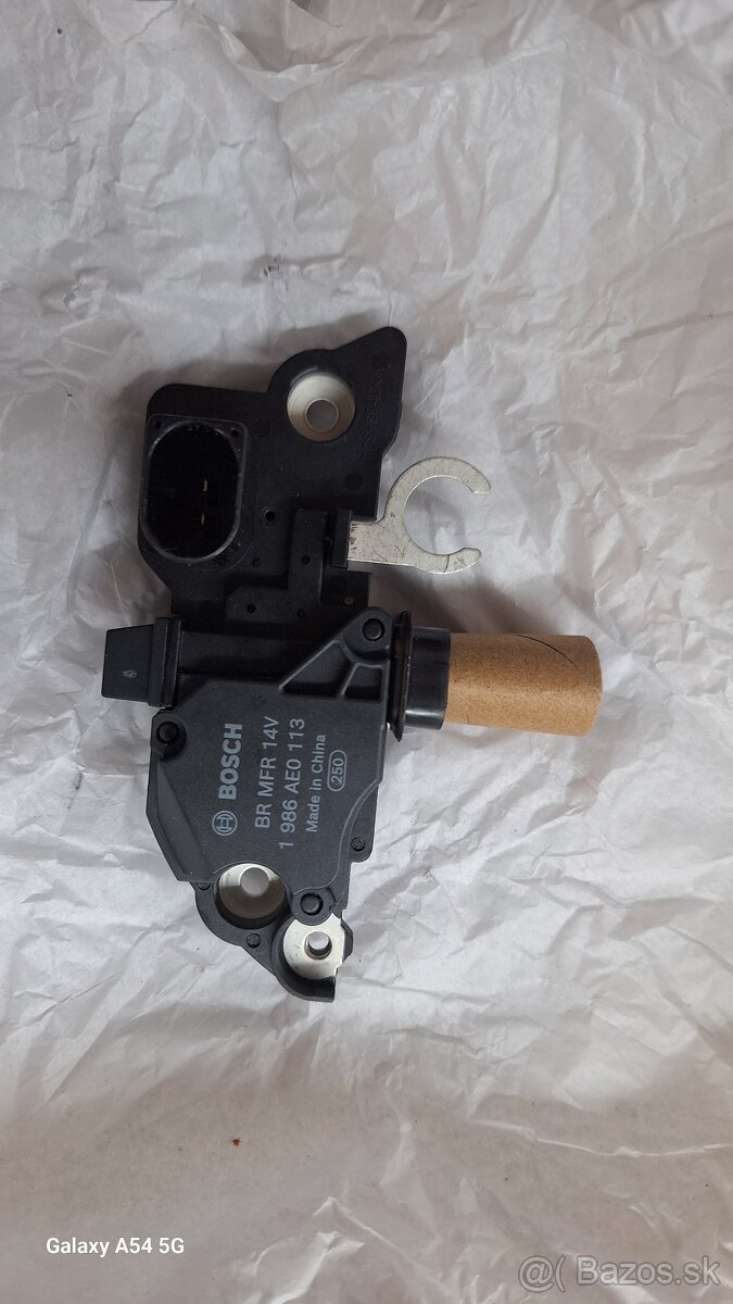 Regulátor alternatora Bosch - 2