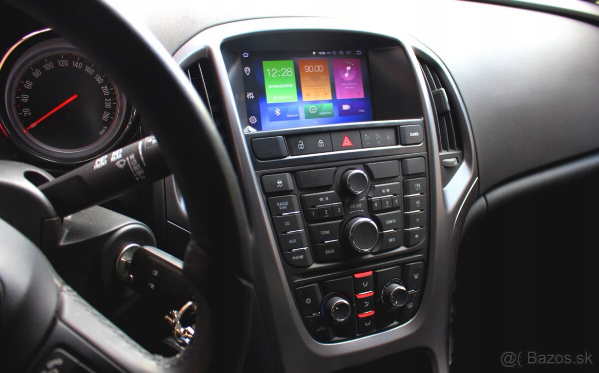 Opel Astra J 2009-2018 - 2