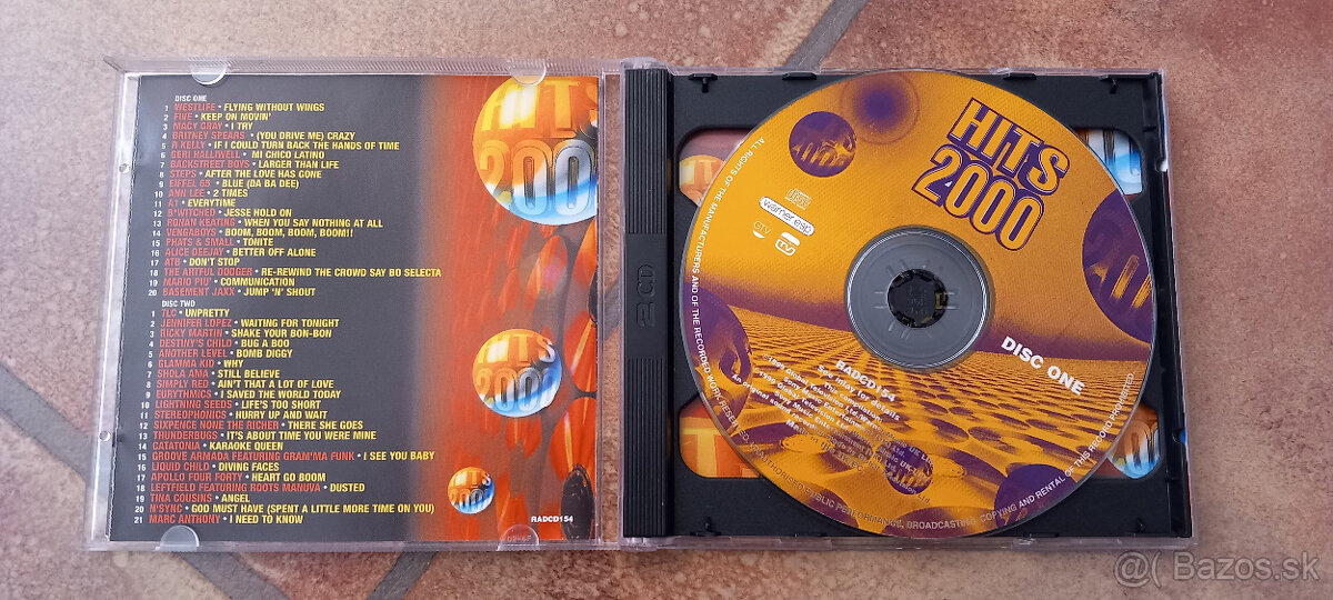 HITS 2000... postovne v cene... v perfektnom stave + darcek - 2