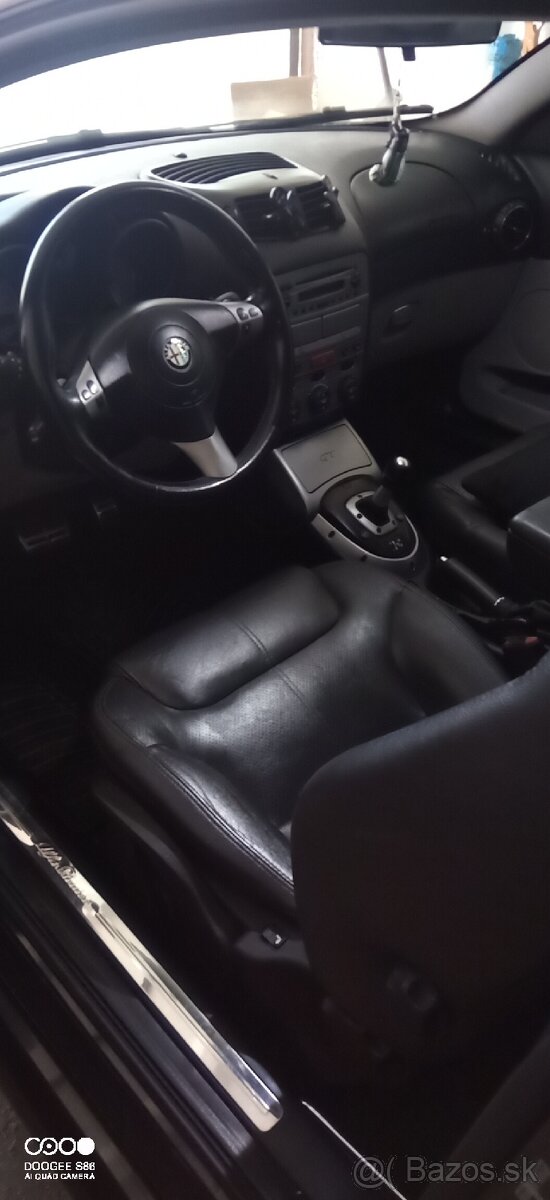 Alfa romeo GT - 2