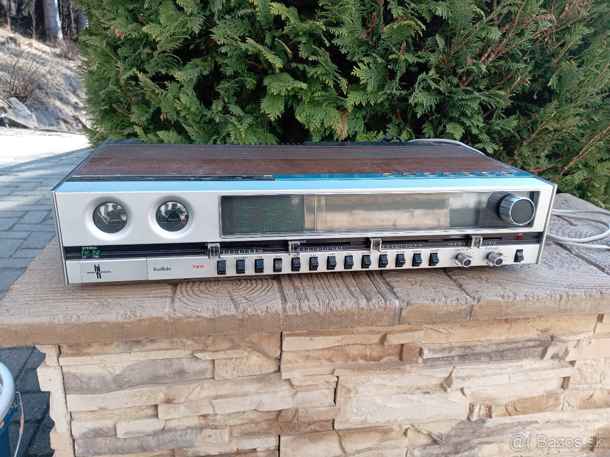 Retro radio Philips - 2