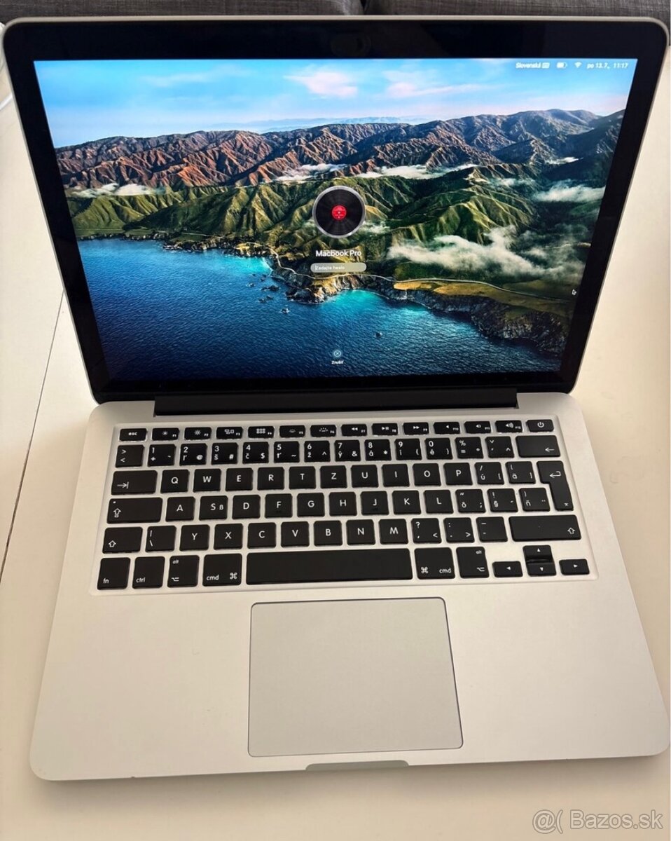 MacBook Pro (Retina, 13-palcový, 2015) - 2