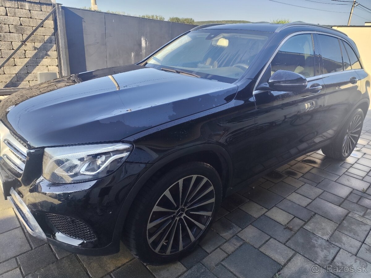 Mercedes GLC - 2