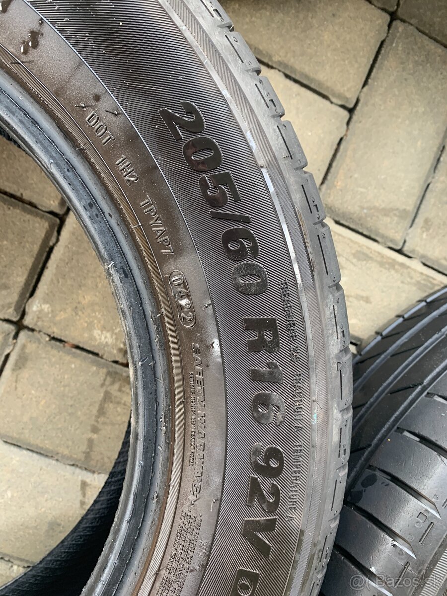 Letné pneumatiky 205/60 R16 - 2