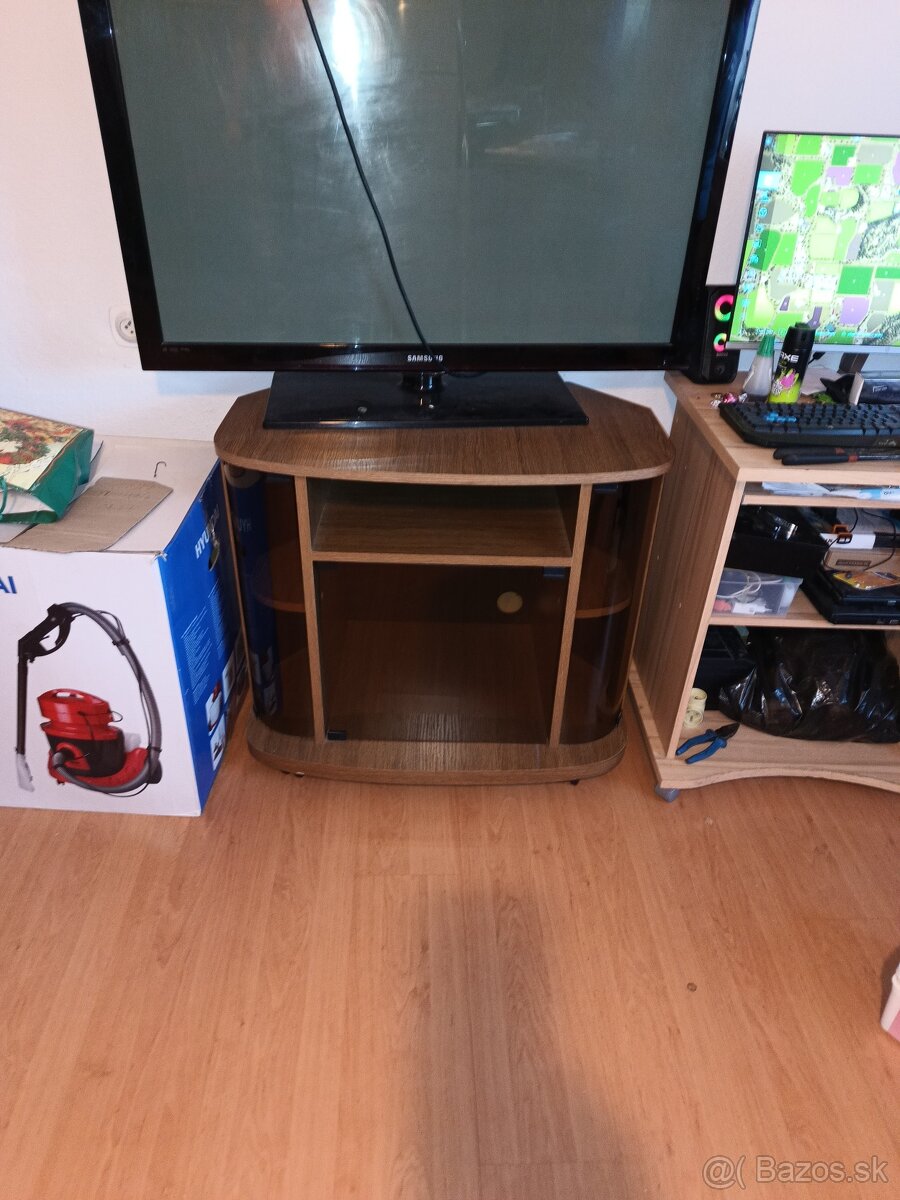 Predám tv stolík - 2