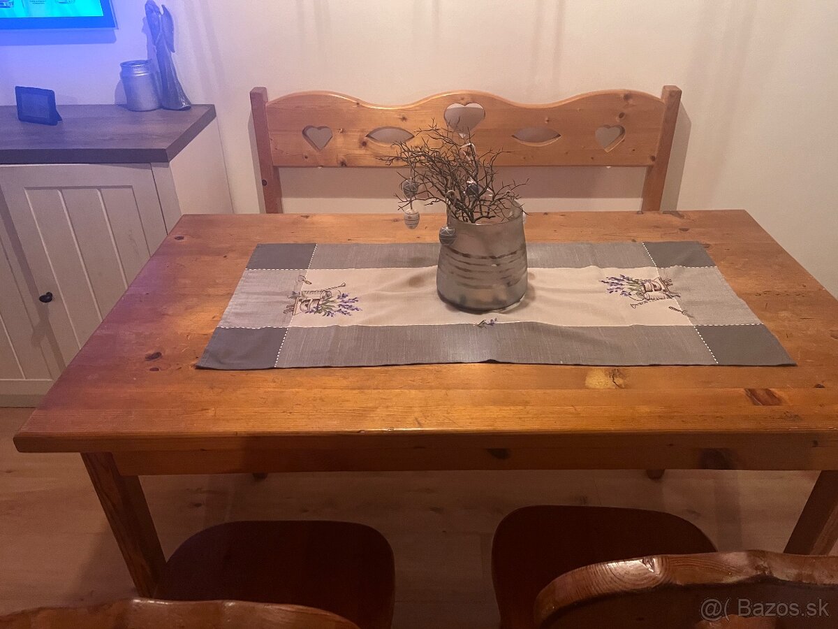Drevená lavica - 2
