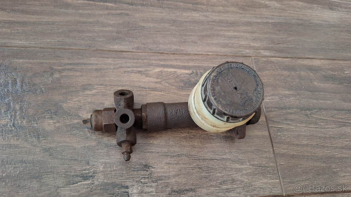 Hlavný brzdový válec TRABANT - 2