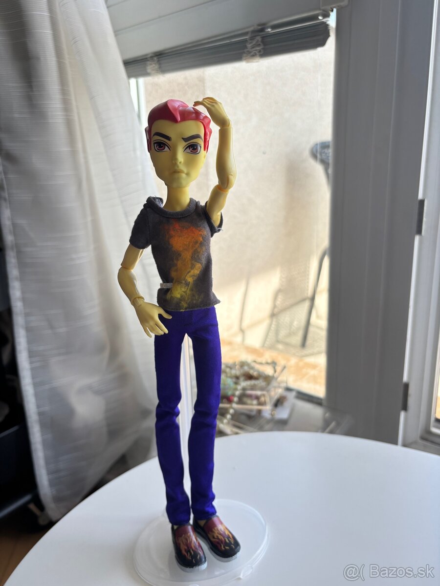 Monster High Heath Burns - 2