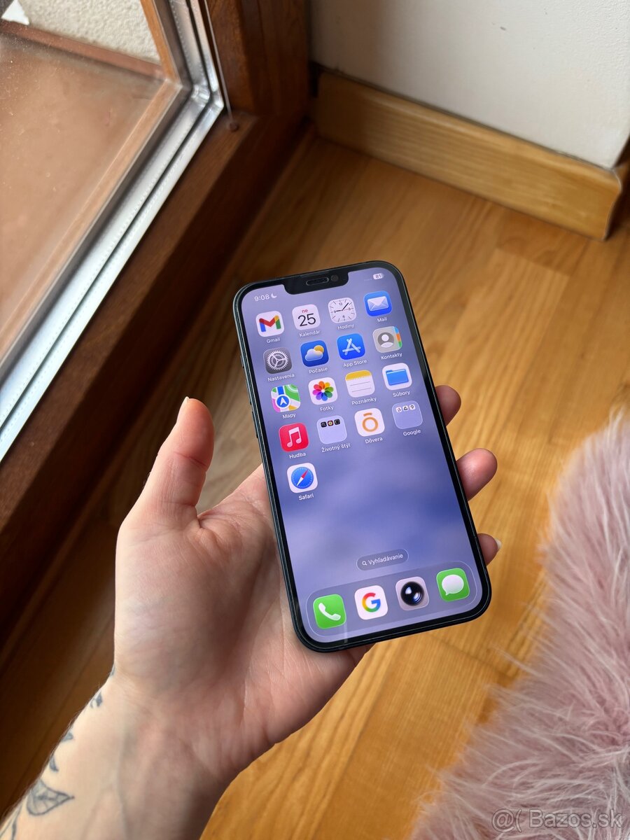 iPhone 13 Black 128GB - 2