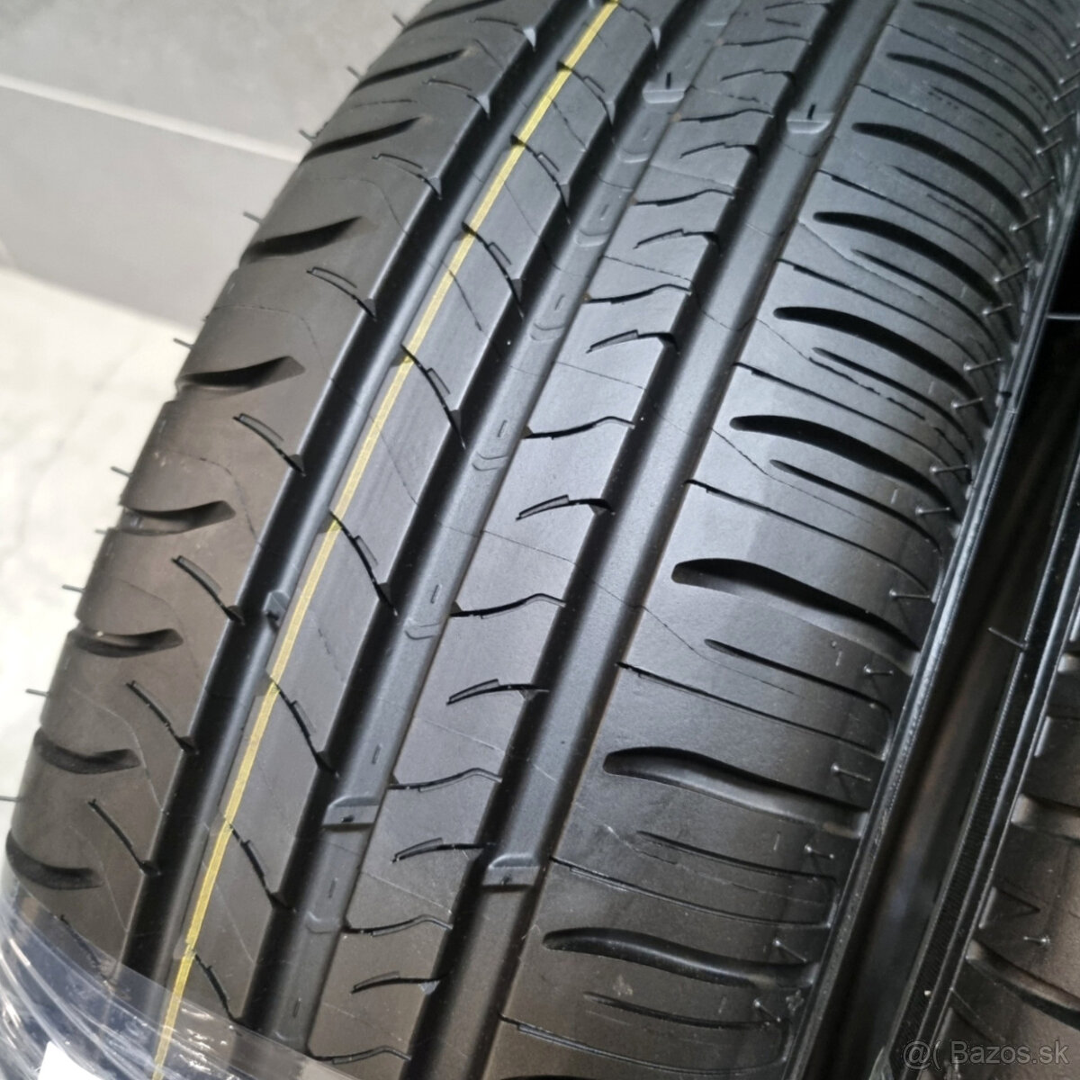 Letné pneumatiky 175/65 R15 MICHELIN - 2