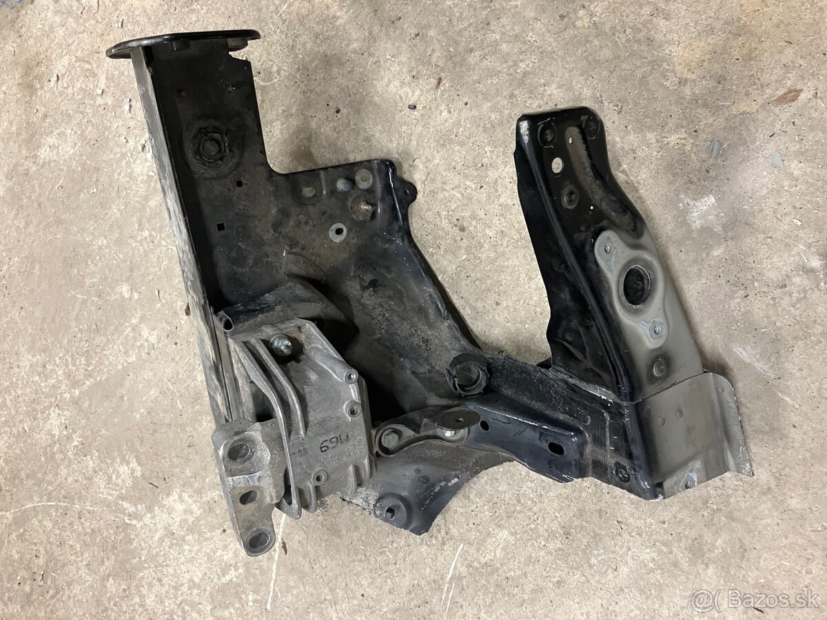 Predný nosník vw Caddy 2004-2010 - 2