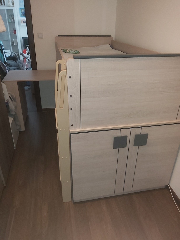 Kombinovaná studenstka posteľ - 2