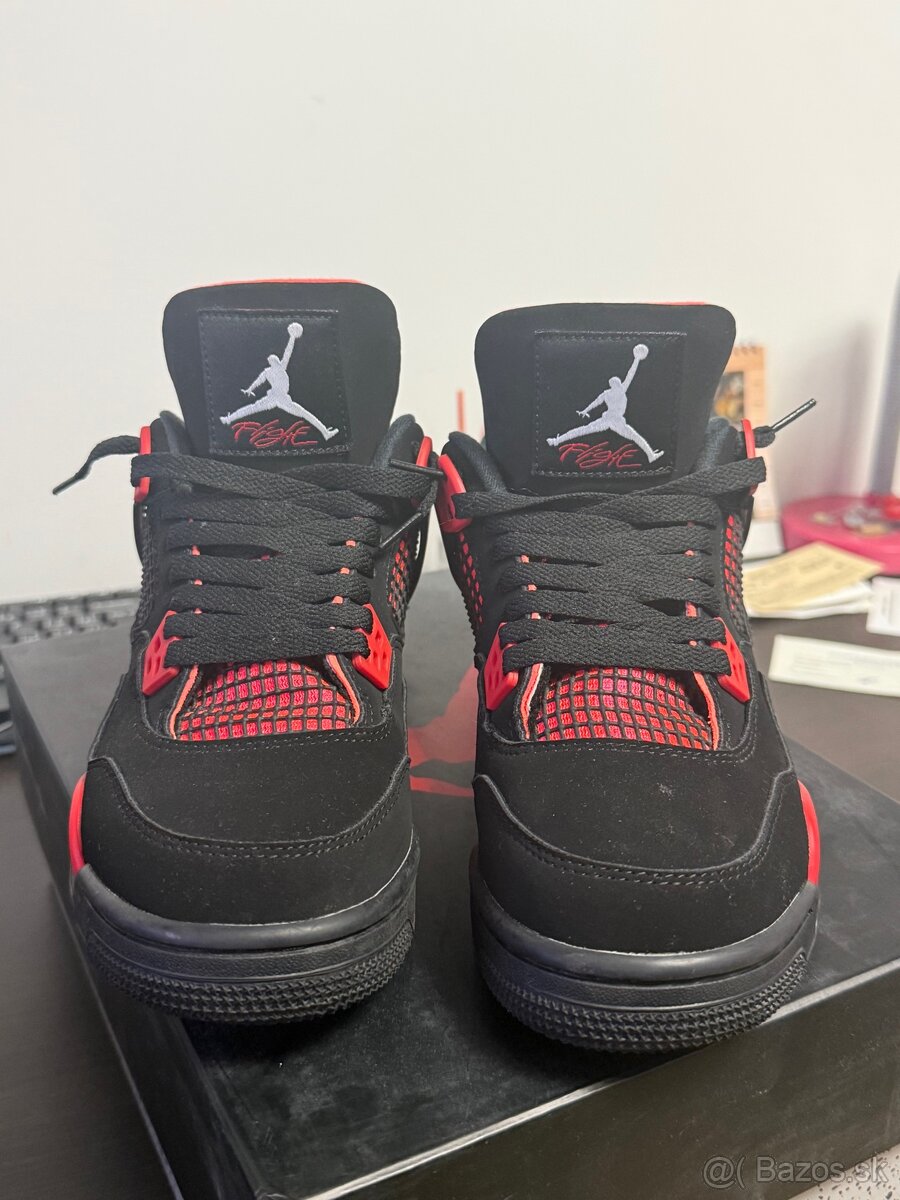 Jordan 4 Thunder Red 39 - 2