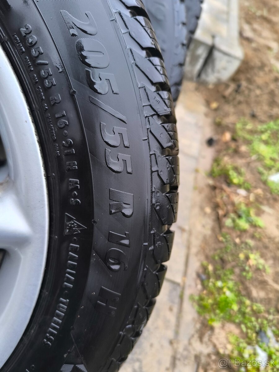 Predám pneumatiky s alu diskami 205/55 R16 - 2