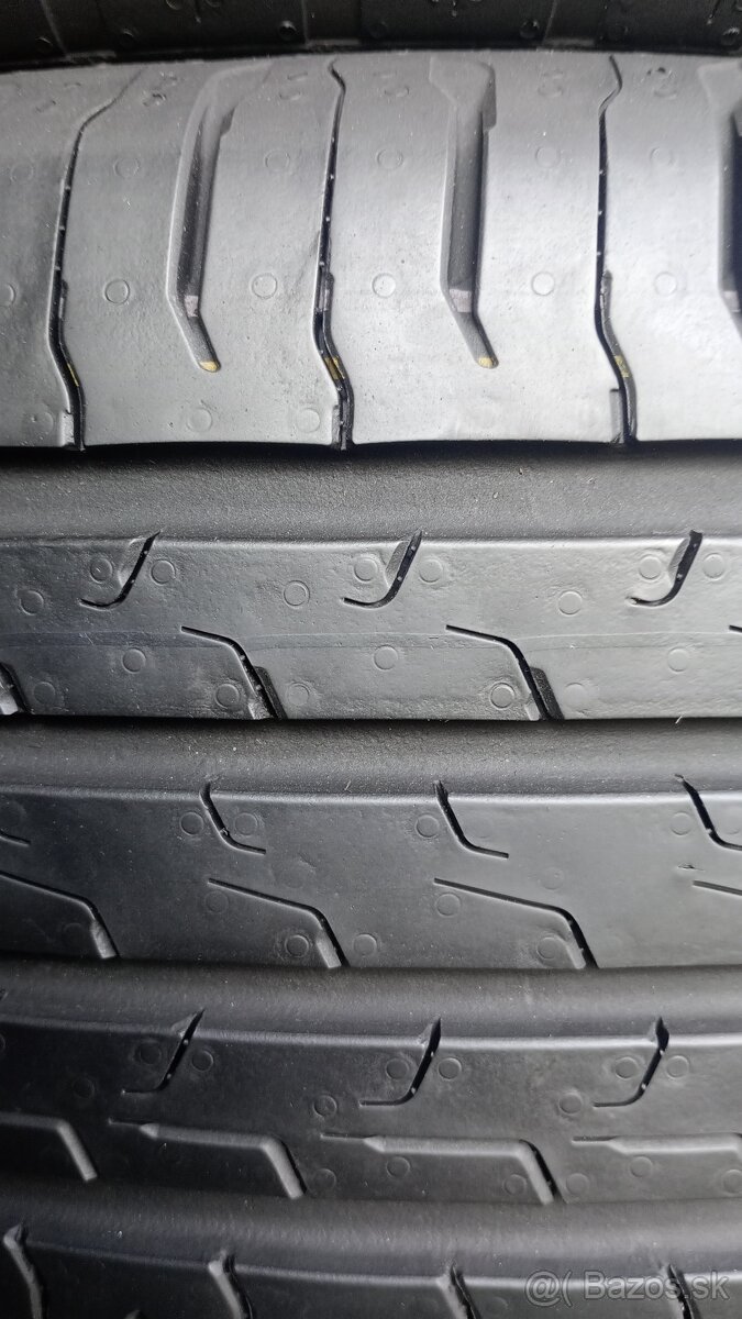 215/55 R17 94V letné pneumatiky Continental - 2