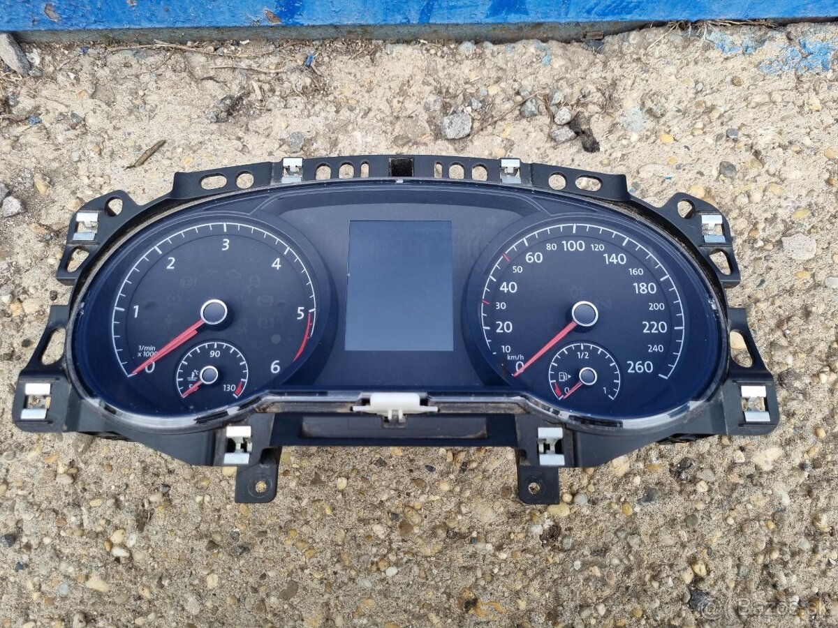 PREDAM DIELY INTERIERU VW GOLF 7 - 2