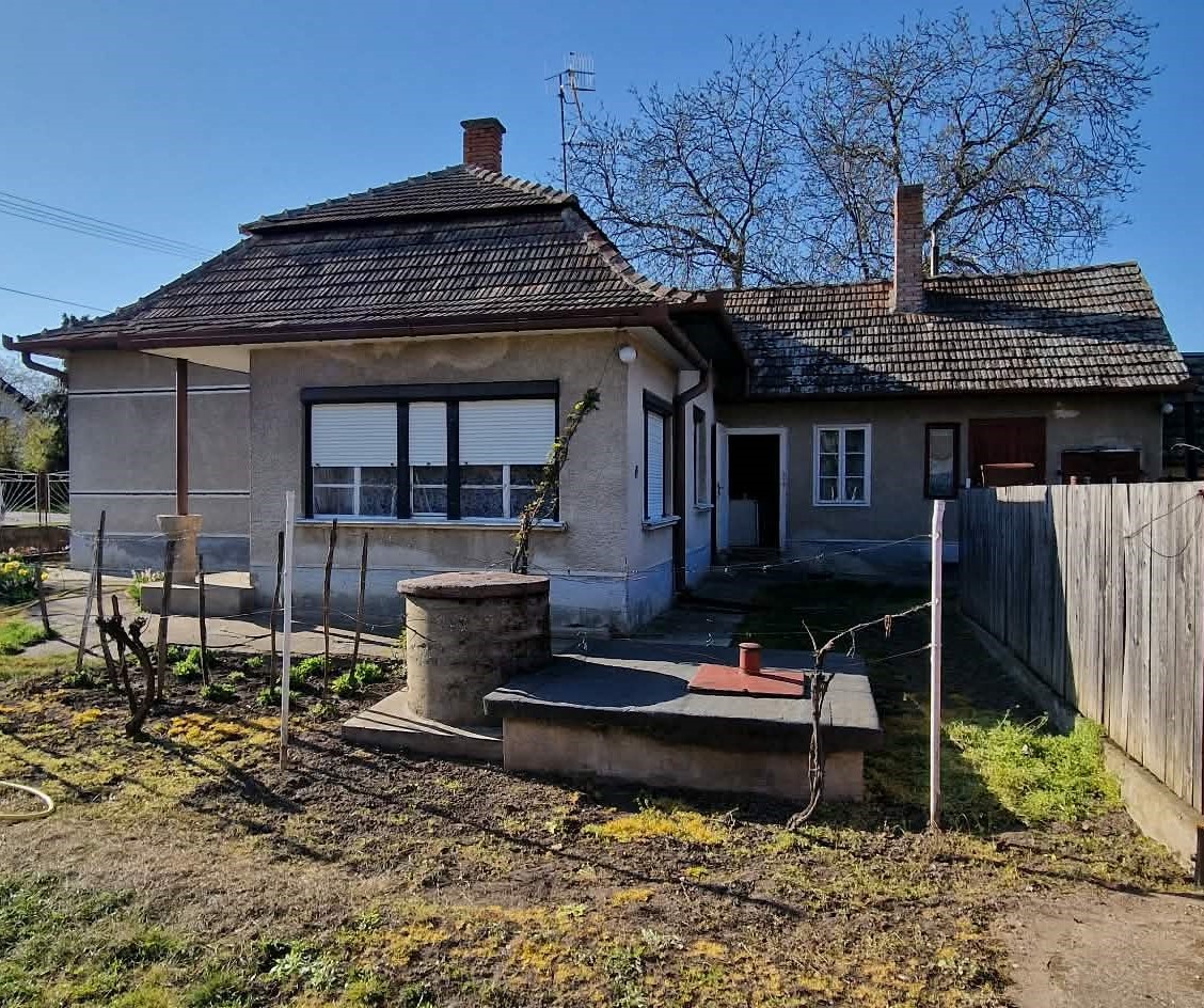 Ponúkame na predaj rod. dom v Bátorových Kosihách - 2