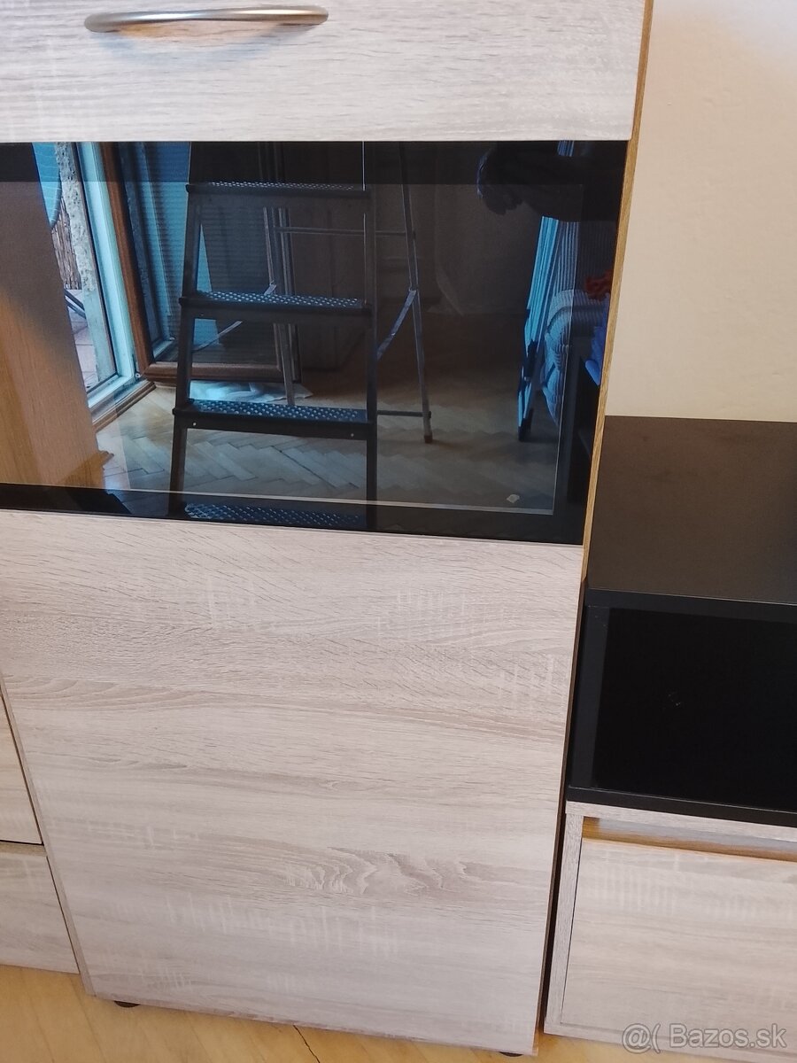 Predam Tv stolik a 2x vitrina - 2