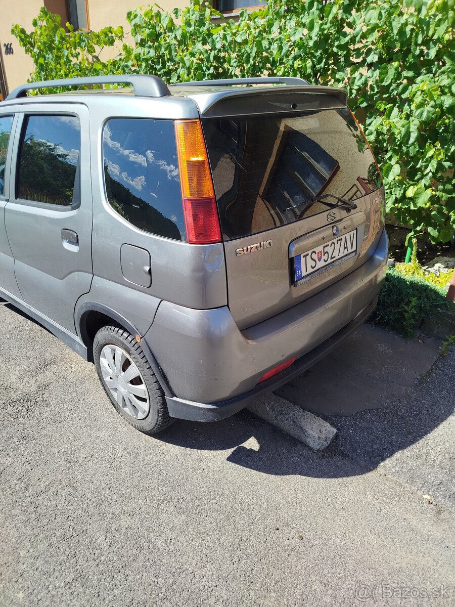 Suzuki Ignis - 2