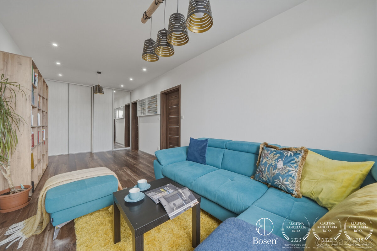 kompletne zrekonštruovaný a zariadený 3 izbový byt v – foto 2