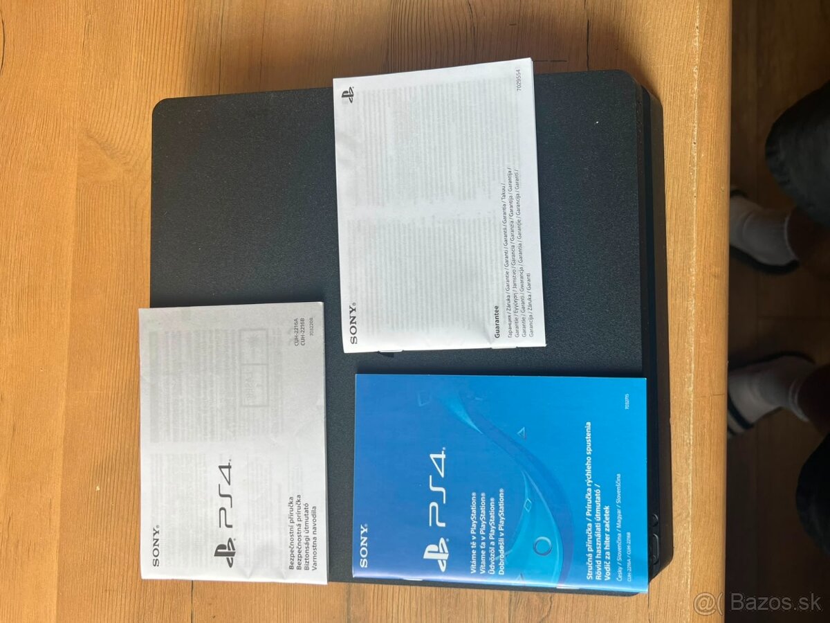 PS4 Slim 500GB - 2