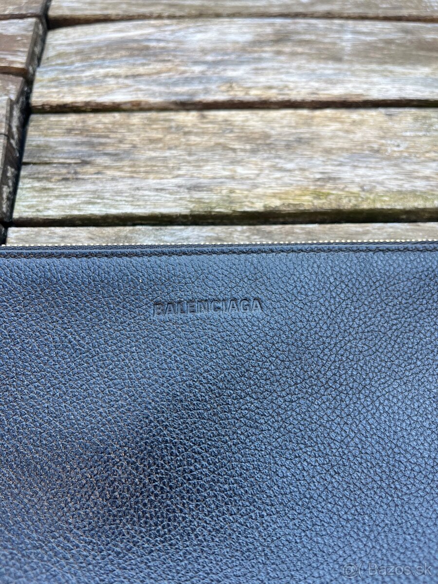 Balenciaga kabelka - 2