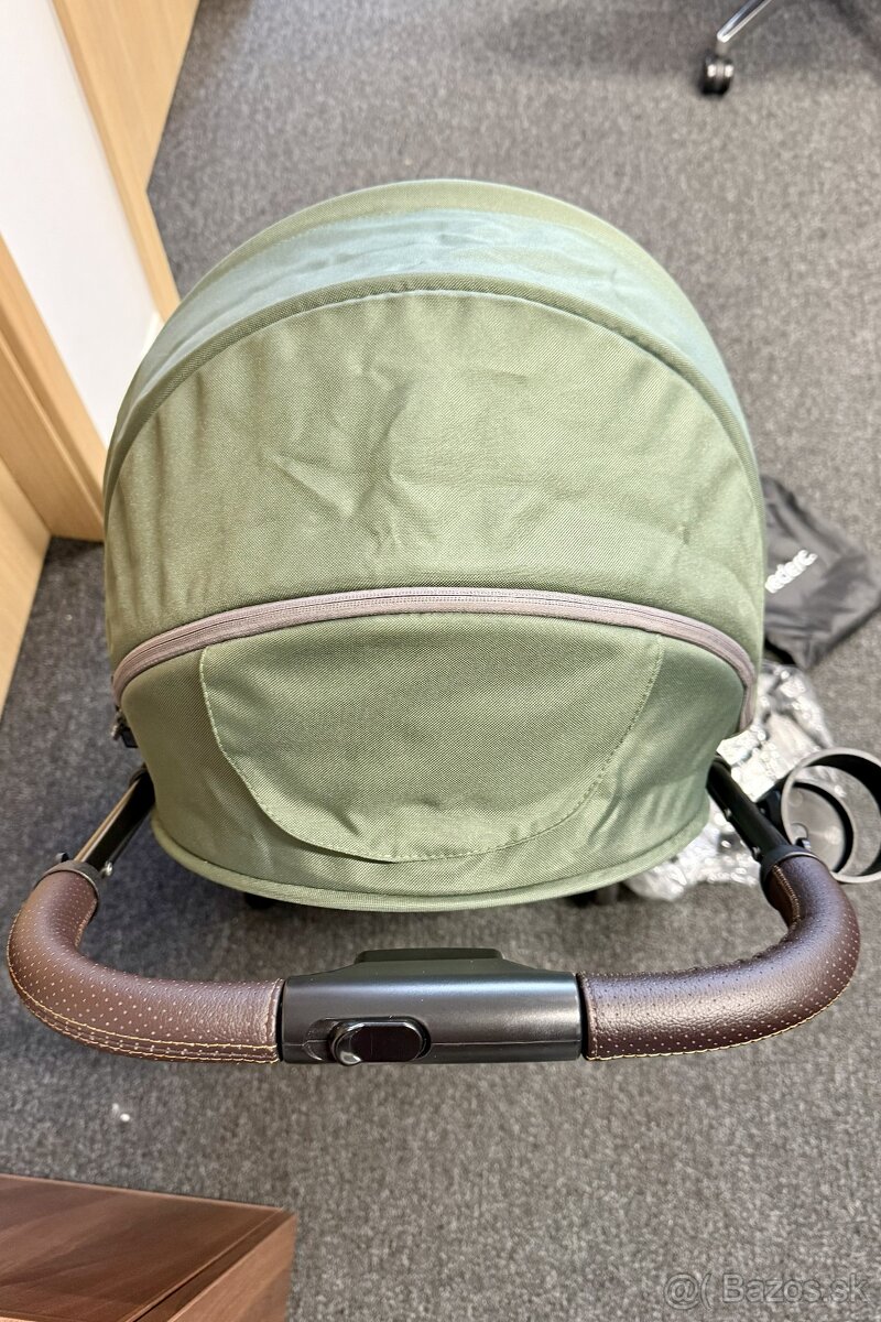 Leclerc Influencer Army Green - TOP stav - 2