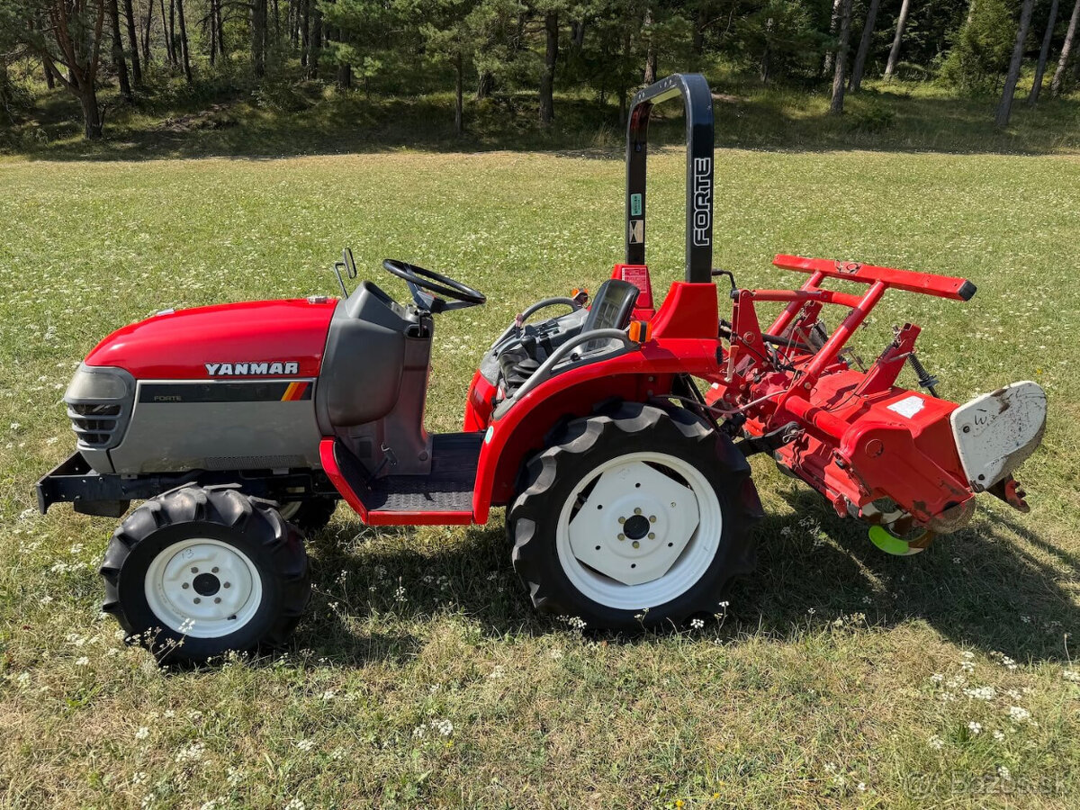 Japonský malotraktor Yanmar AF 18 - 2