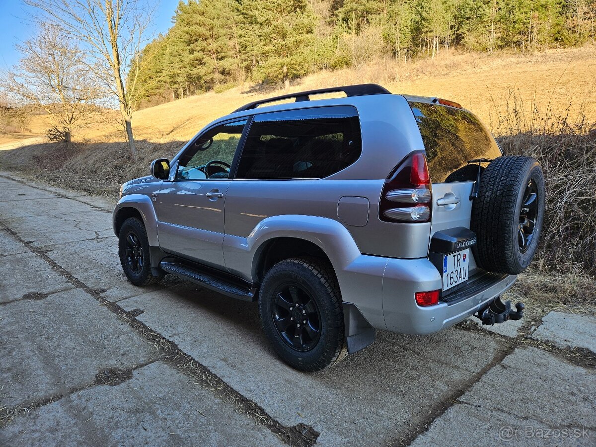 TOYOTA LAND CRUISER 120 3,0 D-4D