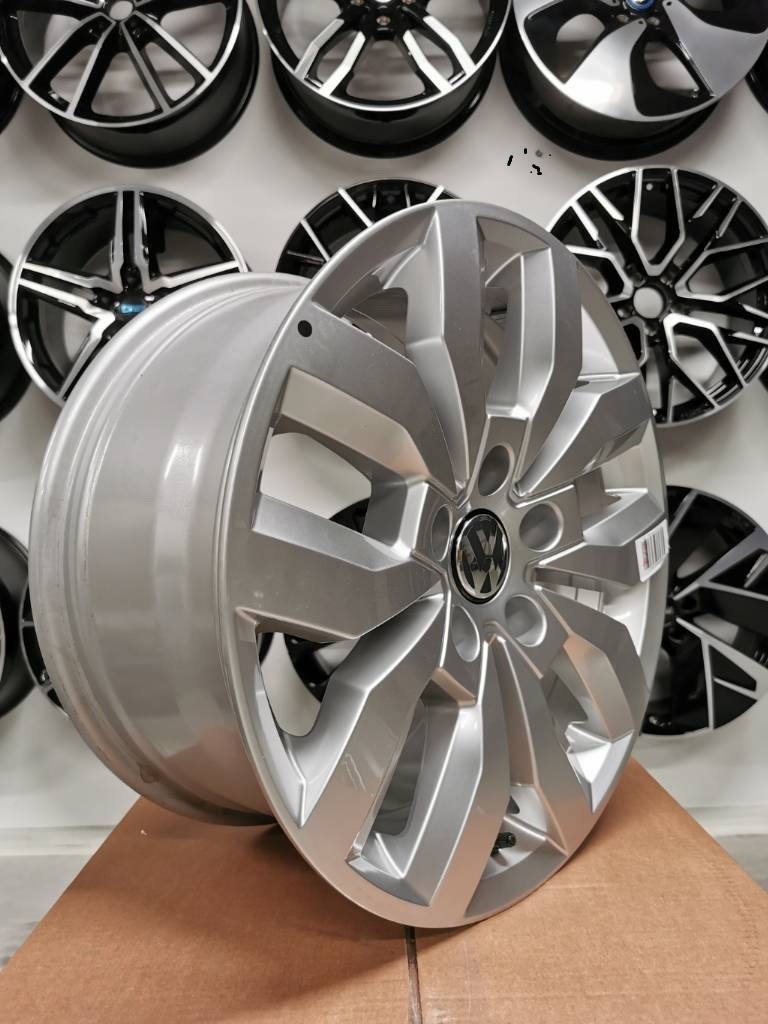 VW Multivan - T6 Original disky 8x17 ET 49 5x120 ..,.,..